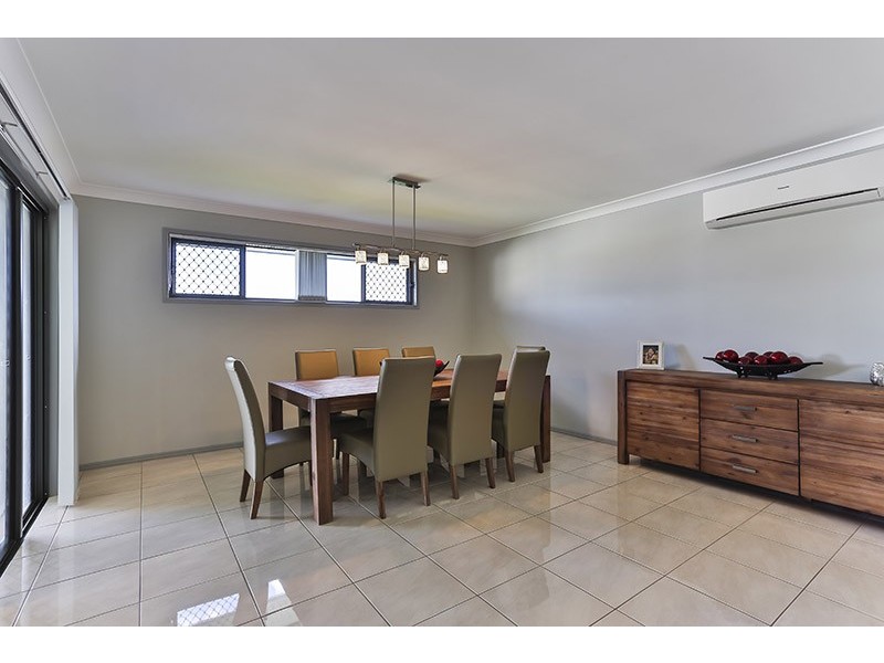 11 Alexander Avenue, Highfields QLD 4352