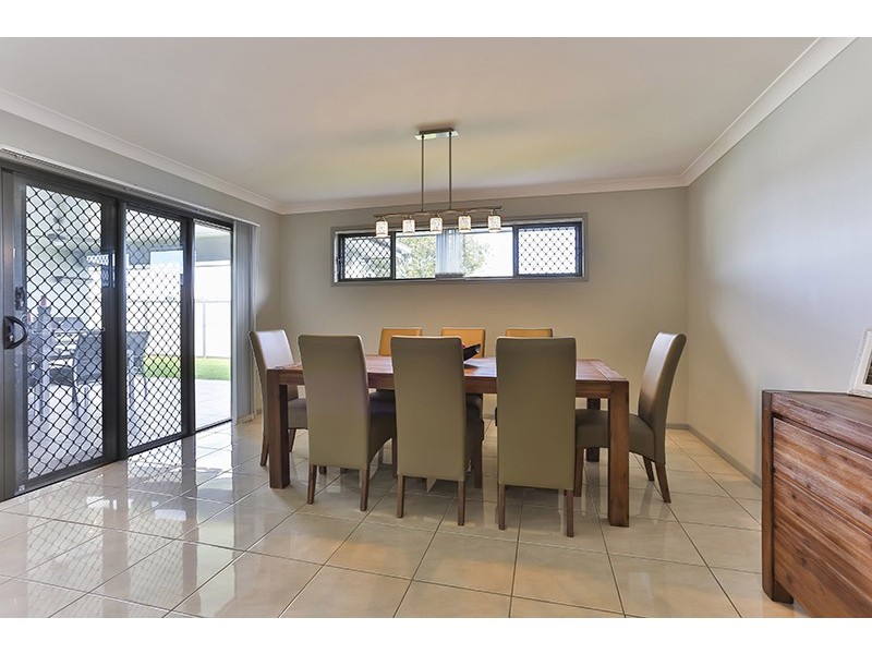 11 Alexander Avenue, Highfields QLD 4352