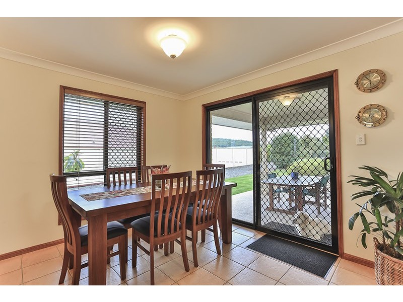 11 Bronte Street, Westbrook QLD 4350