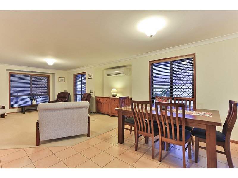 11 Bronte Street, Westbrook QLD 4350