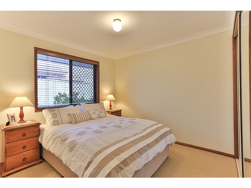 11 Bronte Street, Westbrook QLD 4350