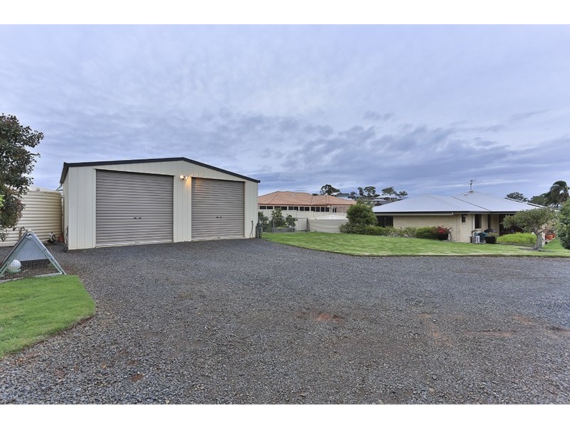 11 Bronte Street, Westbrook QLD 4350