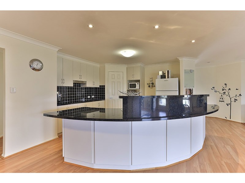 19 Thomas Street, Cambooya QLD 4358