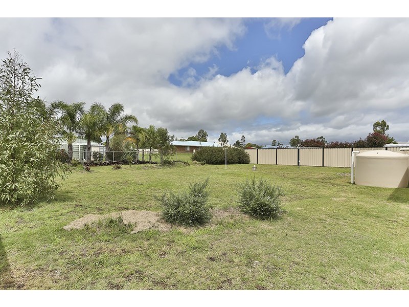 19 Thomas Street, Cambooya QLD 4358