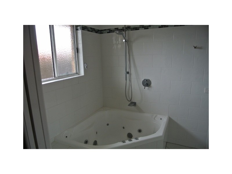 217 Stenner Street, Centenary Heights QLD 4350