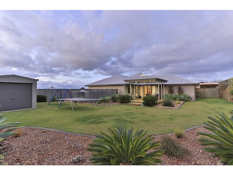 10 Smythe Drive, Highfields QLD 4352