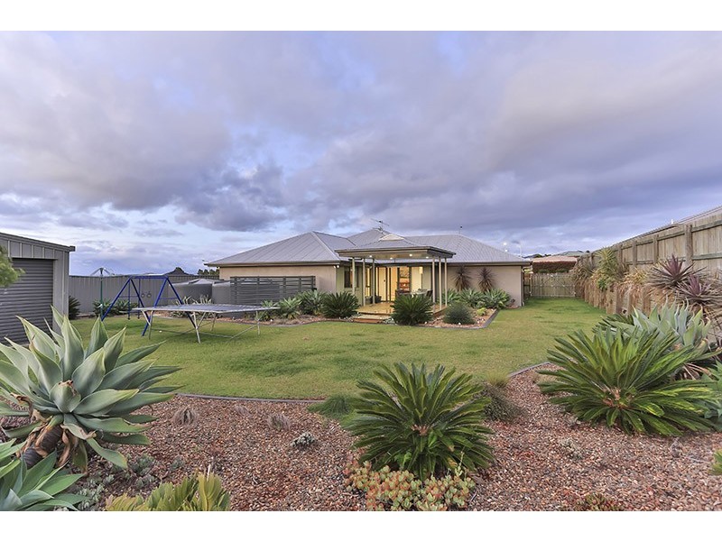 10 Smythe Drive, Highfields QLD 4352