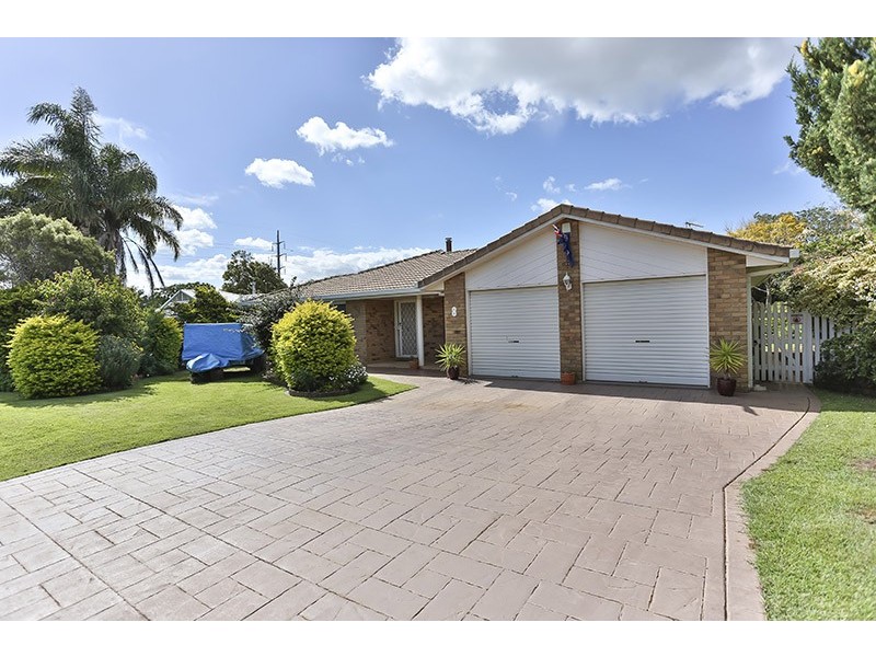 8 Emma Drive, Kearneys Spring QLD 4350