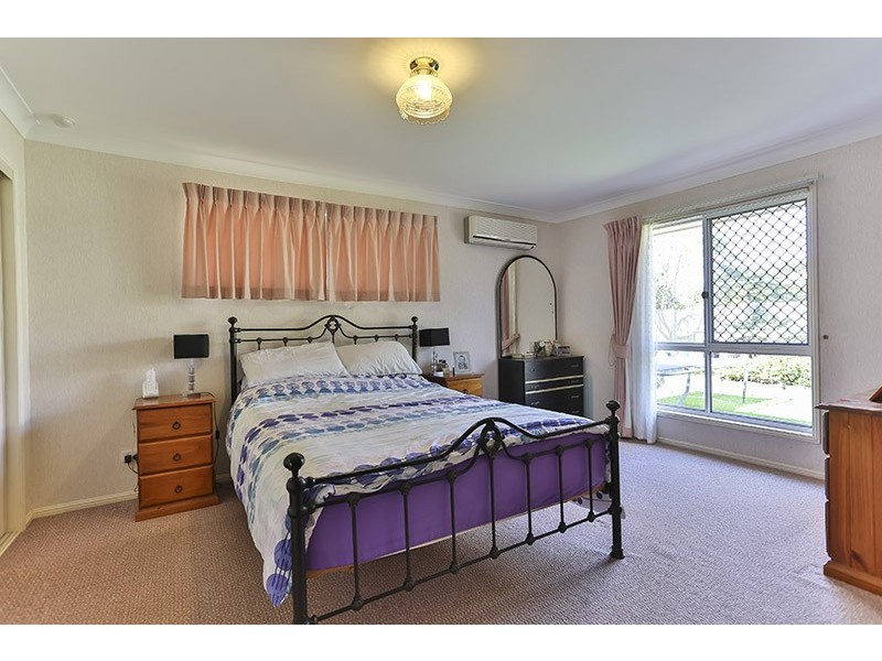 8 Emma Drive, Kearneys Spring QLD 4350