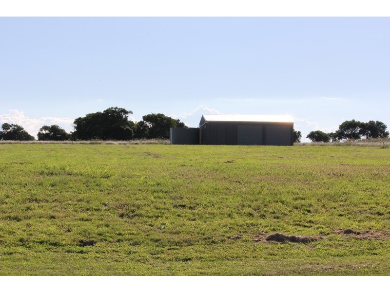 40 Hilltop Drive, Gowrie Junction QLD 4352