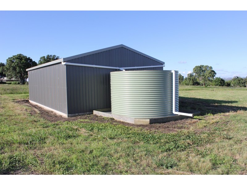 40 Hilltop Drive, Gowrie Junction QLD 4352