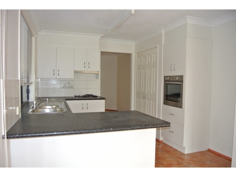 12 Delvue Crescent, Highfields QLD 4352