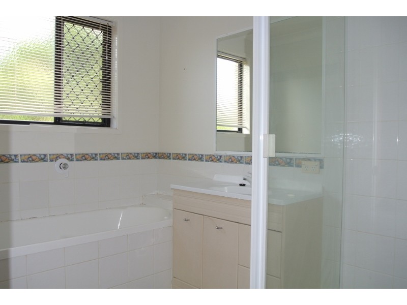 12 Delvue Crescent, Highfields QLD 4352