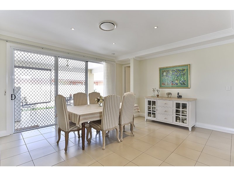 4 Gwenda Drive, Westbrook QLD 4350