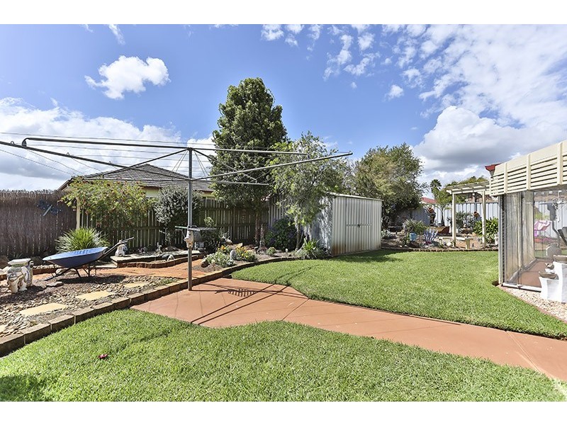 13 Glen Avon Court, Glenvale QLD 4350