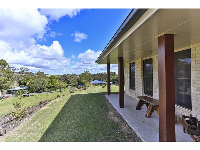 19 Hamblin Court, Mount Rascal QLD 4350