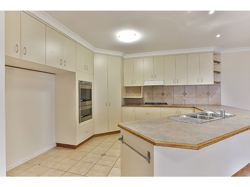 5 Ryans Drive, Cotswold Hills QLD 4350
