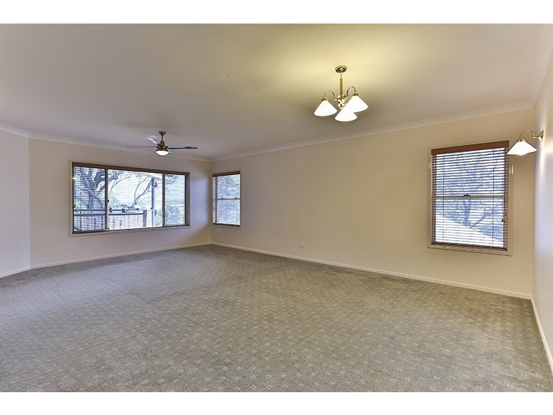 5 Ryans Drive, Cotswold Hills QLD 4350