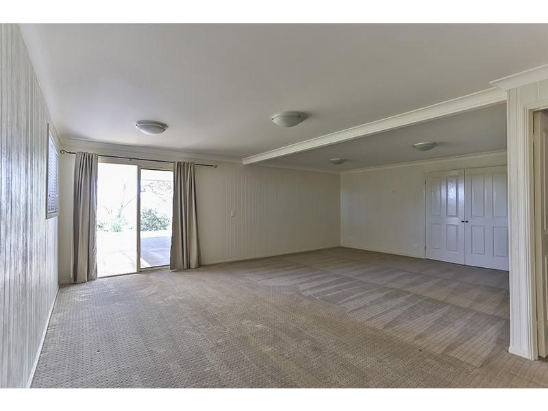 5 Ryans Drive, Cotswold Hills QLD 4350