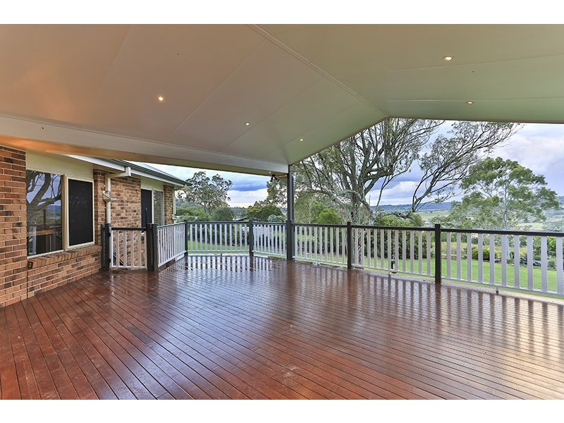 5 Ryans Drive, Cotswold Hills QLD 4350