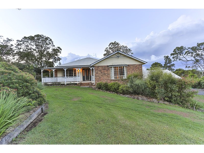 5 Ryans Drive, Cotswold Hills QLD 4350