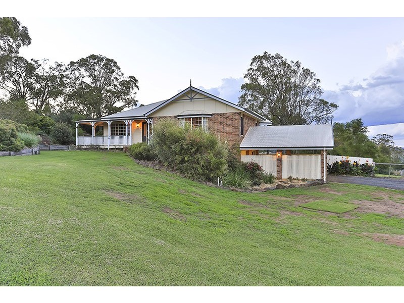 5 Ryans Drive, Cotswold Hills QLD 4350