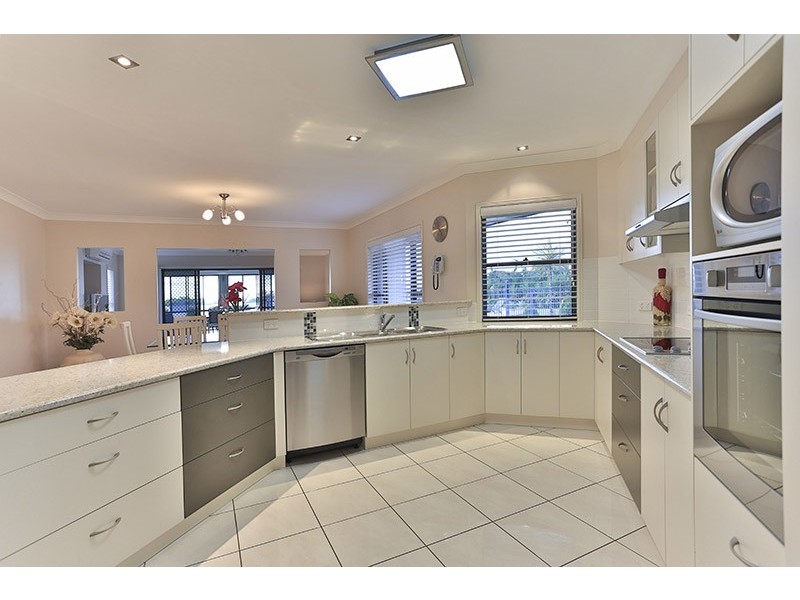 39 Mitchell Road, Highfields QLD 4352