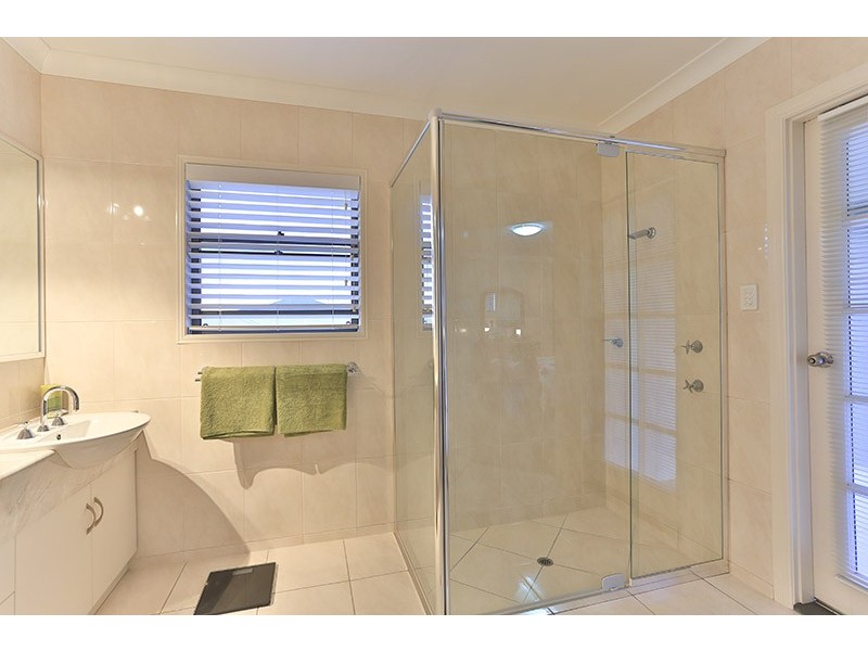 39 Mitchell Road, Highfields QLD 4352