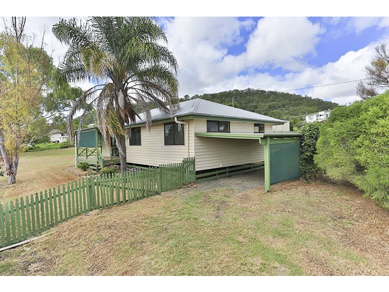 17 Bell Street, Greenmount QLD 4359