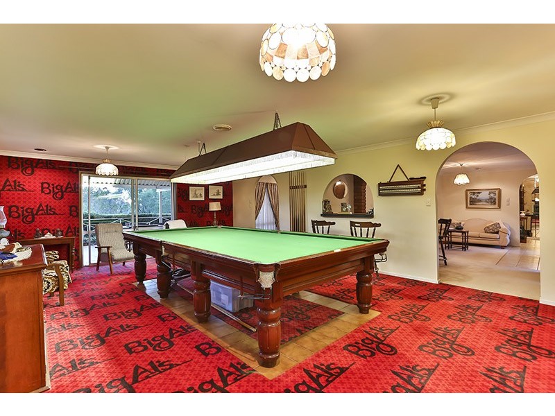 15 Hendy Street, Cranley QLD 4350