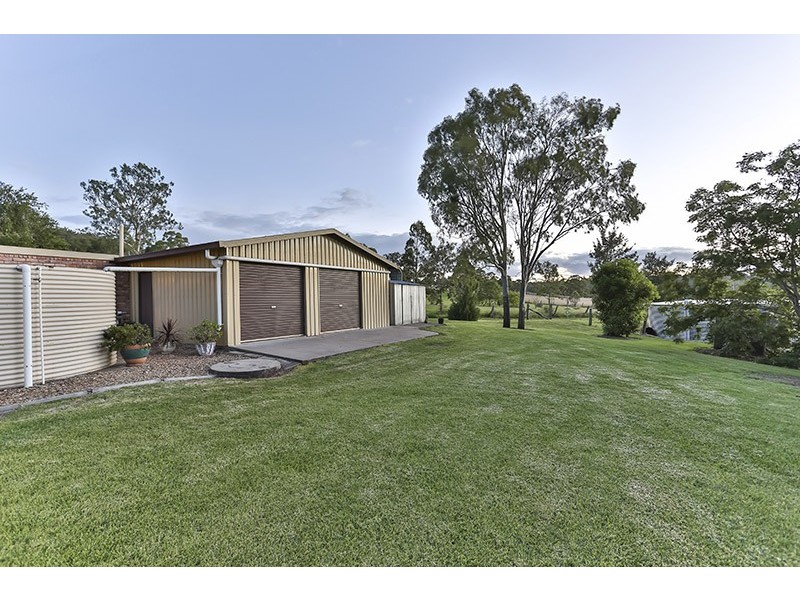 15 Hendy Street, Cranley QLD 4350