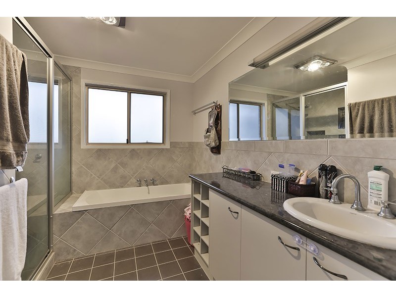 3/7 Phyllis Street, Harristown QLD 4350