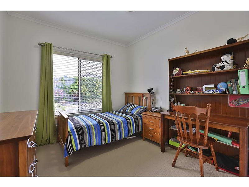 8 Rosella Gardens Drive, Meringandan West QLD 4352