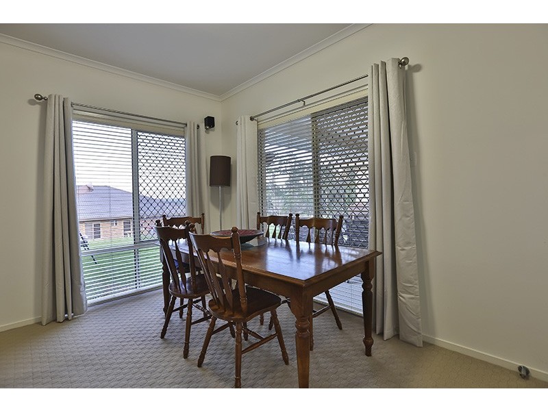 8 Rosella Gardens Drive, Meringandan West QLD 4352