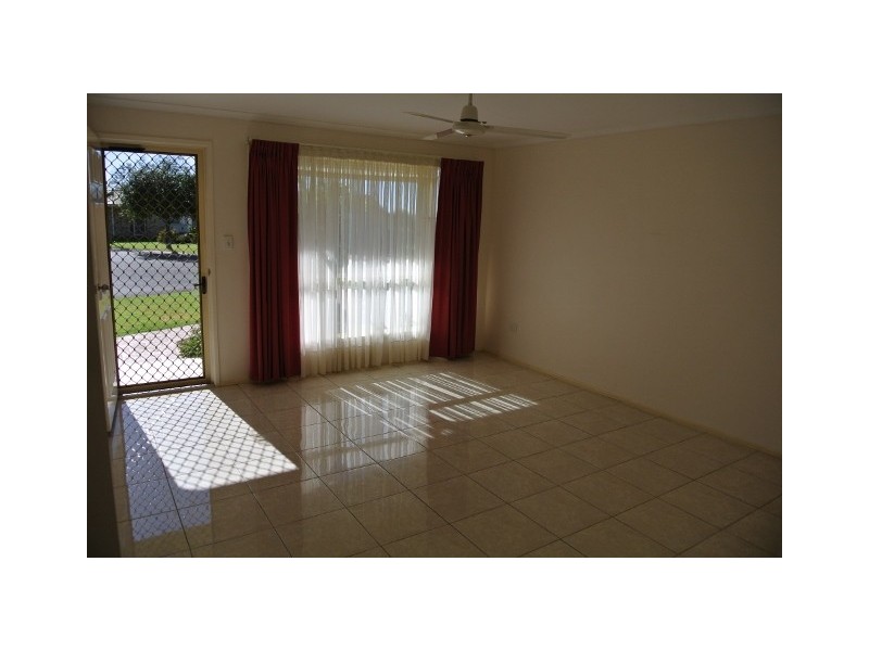 6 Ella Court, Darling Heights QLD 4350