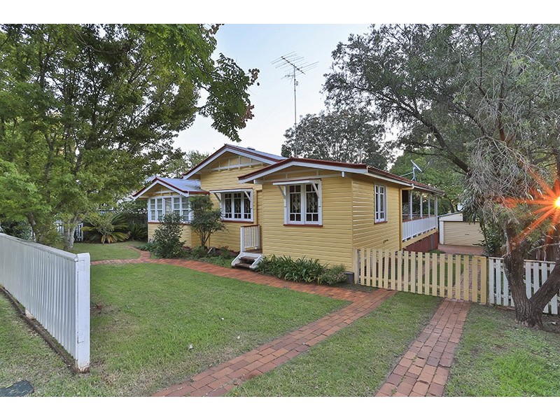 7 Godfrey Street, East Toowoomba QLD 4350