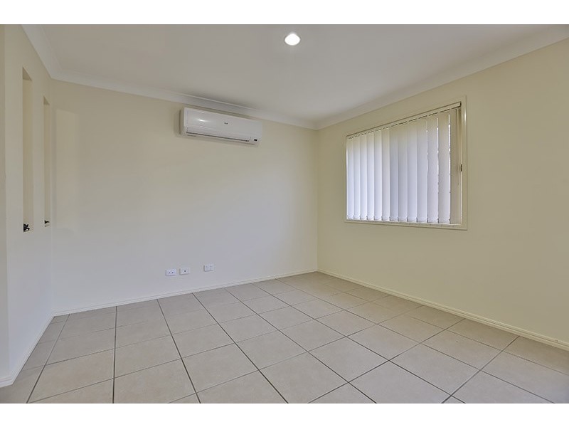 674 Greenwattle Street, Harristown QLD 4350