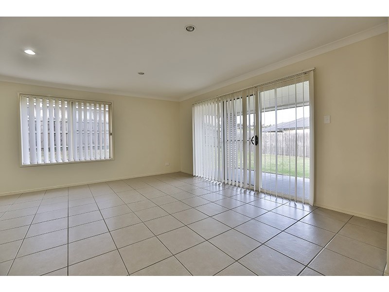 674 Greenwattle Street, Harristown QLD 4350