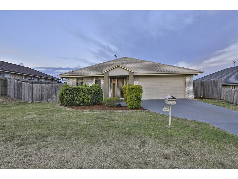 674 Greenwattle Street, Harristown QLD 4350