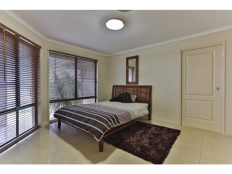 3 Quail Crescent, Highfields QLD 4352