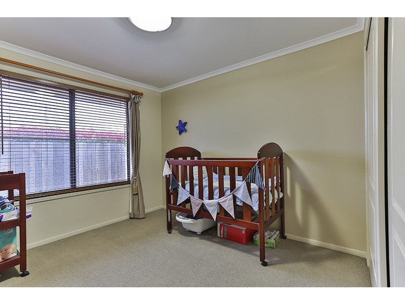 3 Quail Crescent, Highfields QLD 4352