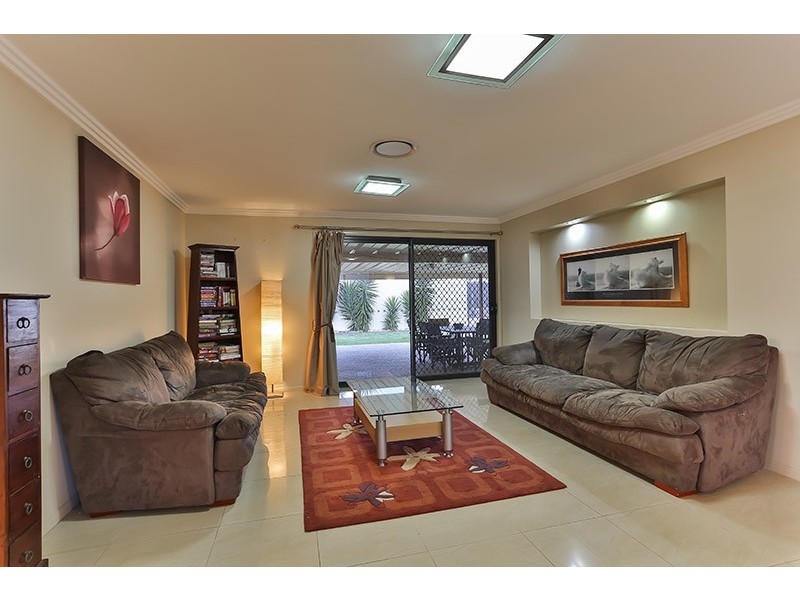 3 Quail Crescent, Highfields QLD 4352