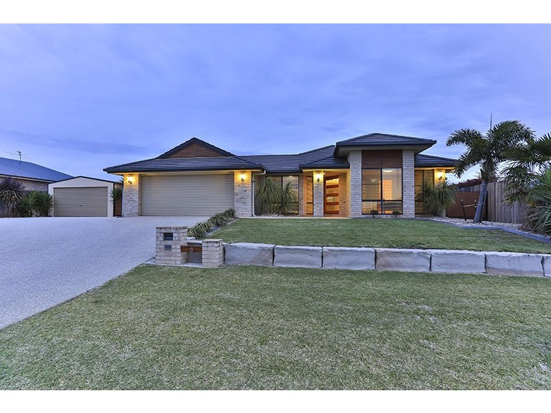 3 Quail Crescent, Highfields QLD 4352