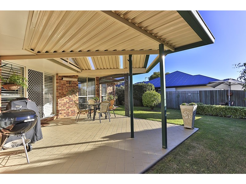 9 Winton Court, Middle Ridge QLD 4350
