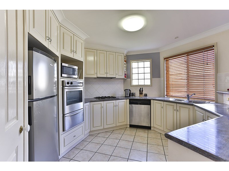 4 Elvery Court, Middle Ridge QLD 4350