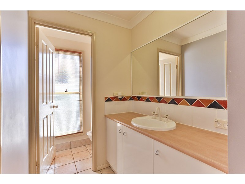 4 Elvery Court, Middle Ridge QLD 4350