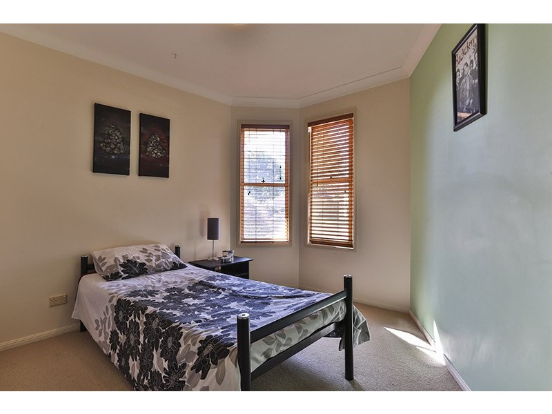 4 Elvery Court, Middle Ridge QLD 4350