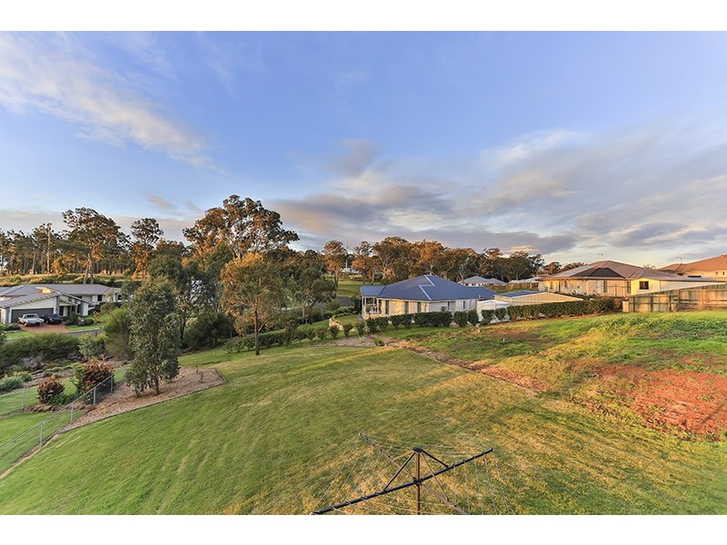 20 Trevean Drive, Highfields QLD 4352