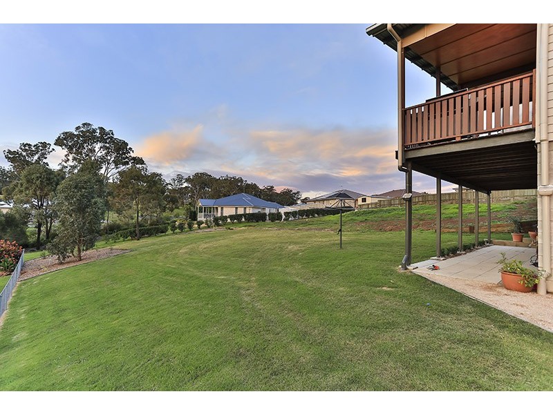 20 Trevean Drive, Highfields QLD 4352
