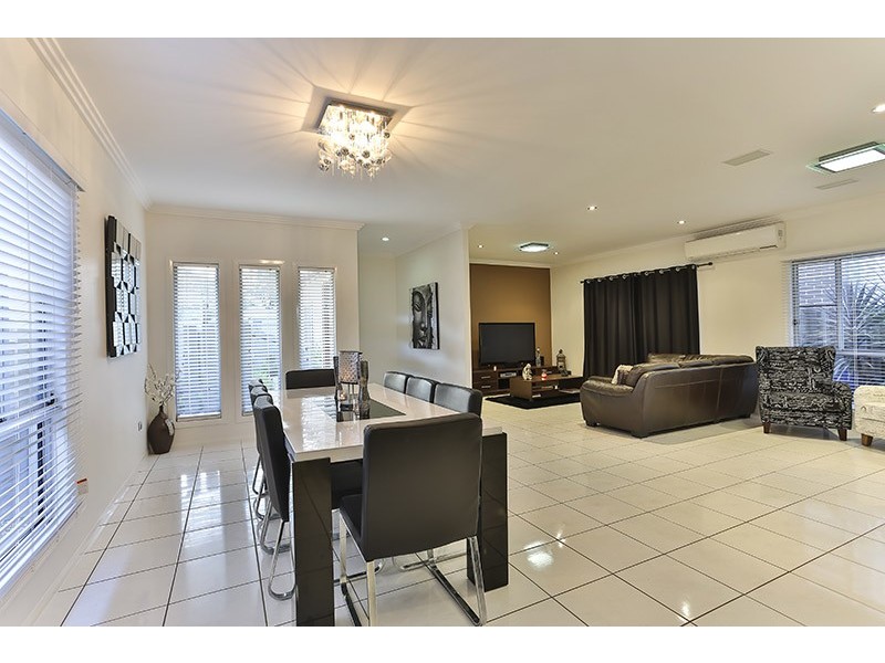 26 Ashford Avenue, Highfields QLD 4352